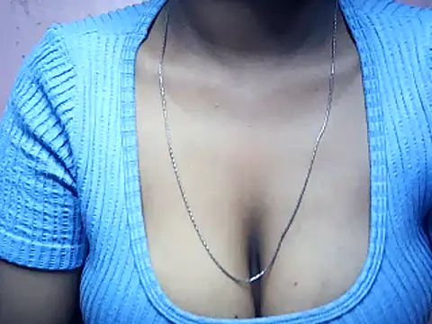 cute tanya  online show from June 8, 2026, 12:27 pm