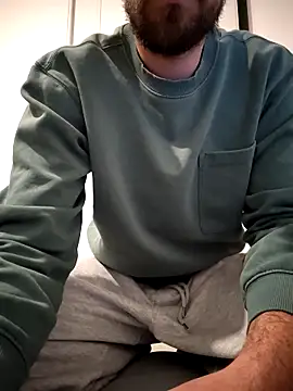 AD Vu online show from December 2, 2025, 4:35 pm