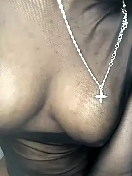 Fun size86 online show from November 26, 2025, 4:08 pm