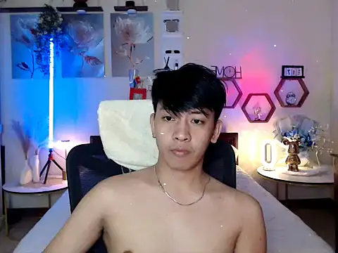 niel cumshow online show from February 22, 2026, 4:38 pm