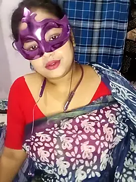 Deborbhavi222 online show from November 4, 2025, 6:07 pm