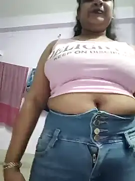 Deborbhavi222 online show from January 5, 2026, 5:27 pm