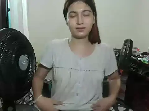 Snapshot of Mirage_Sertori chatting on November 21, 2025, 9:57 pm Mirage Sertori online show from November 21, 2025, 9:57 pm