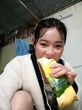 Snapshot of dorothyxx chatting on November 3, 2025, 1:29 am dorothyxx online show from November 3, 2025, 1:29 am