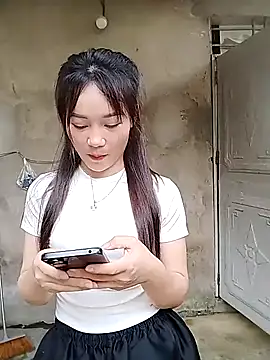 dorothyxx online show from March 25, 2026, 4:07 am