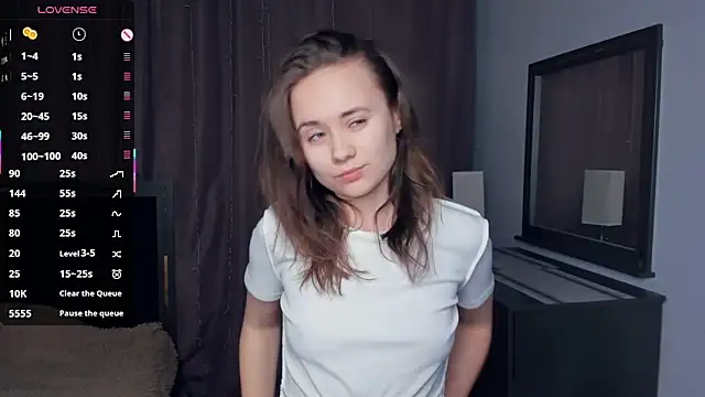 Snapshot of Crysta1Eva_ chatting on February 10, 2026, 7:40 pm Crysta1Eva online show from February 10, 2026, 7:40 pm