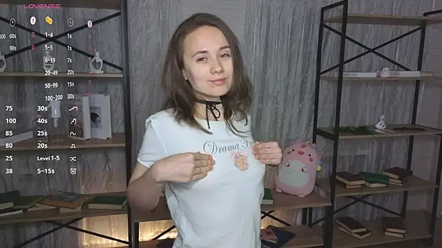 Crysta1Eva  online show from May 28, 2026, 7:44 pm