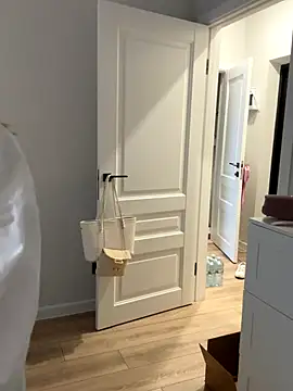 LinaViam online show from October 2, 2025, 7:04 am