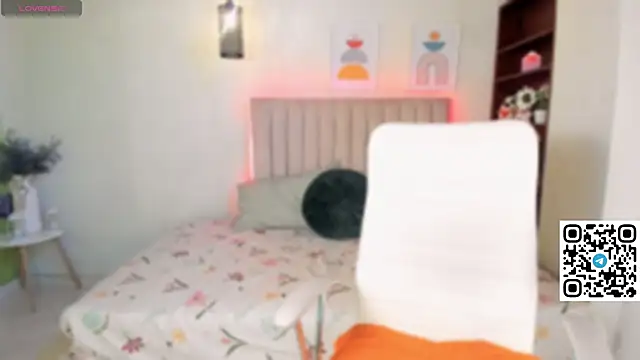 danika moriii online show from October 3, 2025, 7:00 pm