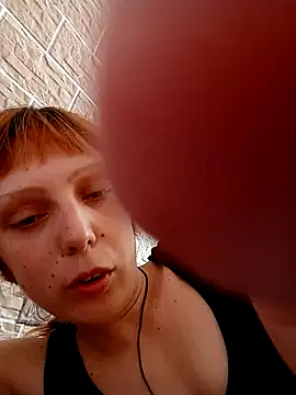 Ponka2011 online show from June 28, 2026, 5:02 am