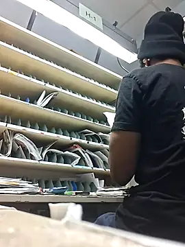 Snapshot of 214KingLonggg chatting on February 23, 2026, 3:20 pm 214KingLonggg online show from February 23, 2026, 3:20 pm