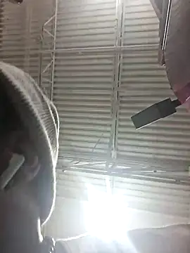 Snapshot of 214KingLonggg chatting on April 13, 2026, 12:49 am 214KingLonggg online show from April 13, 2026, 12:49 am