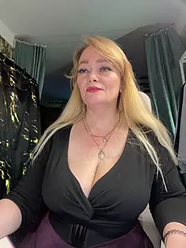 Sweet-blonde online show from March 30, 2026, 7:15 pm