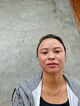 xuxulovezz online show from October 6, 2025, 1:47 am