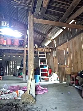 Snapshot of xuxulovezz chatting on March 2, 2026, 7:48 am xuxulovezz online show from March 2, 2026, 7:48 am