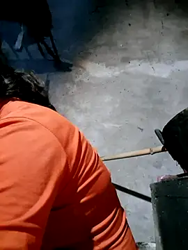 Snapshot of xuxulovezz chatting on March 11, 2026, 5:02 am xuxulovezz online show from March 11, 2026, 5:02 am