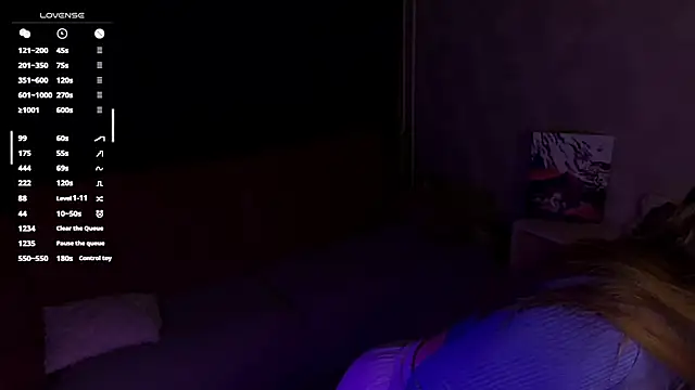 StephanieeMiller online show from October 3, 2025, 12:29 am