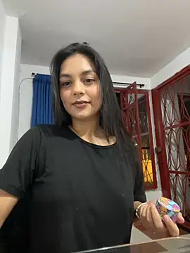 Snapshot of Selene_Wings22 chatting on October 22, 2025, 2:23 am Selene Wings22 online show from October 22, 2025, 2:23 am