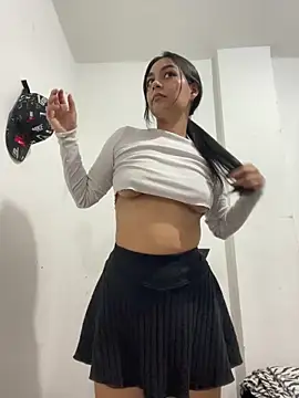 Snapshot of Selene_Wings22 chatting on October 24, 2025, 10:50 pm Selene Wings22 online show from October 24, 2025, 10:50 pm