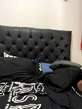 Snapshot of Selene_Wings22 chatting on November 1, 2025, 8:00 pm Selene Wings22 online show from November 1, 2025, 8:00 pm