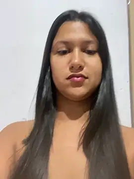 graziele00 online show from October 6, 2025, 4:10 am