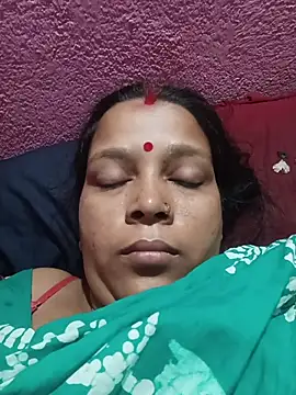 Snapshot of reya743 chatting on November 14, 2025, 10:07 pm reya743 online show from November 14, 2025, 10:07 pm