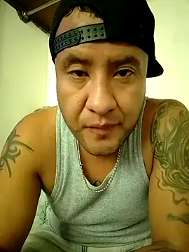 Ruloluna online show from October 25, 2025, 7:08 pm