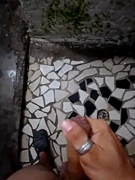 Snapshot of SALCEDO_041198 chatting on October 24, 2025, 3:47 am SALCEDO 041198 online show from October 24, 2025, 3:47 am