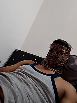 Snapshot of Rushasharma_368 chatting on October 1, 2025, 4:07 am Rushasharma 368 online show from October 1, 2025, 4:07 am