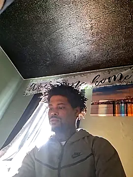 Snapshot of Painstickwes chatting on May 15, 2026, 8:49 pm Painstickwes online show from May 15, 2026, 8:49 pm