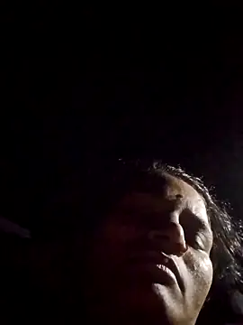 Pooja6060 online show from October 27, 2025, 3:27 pm