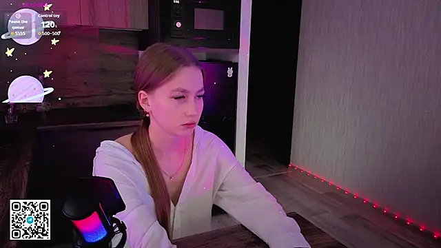 BarelyBliss online show from November 1, 2025, 11:12 am