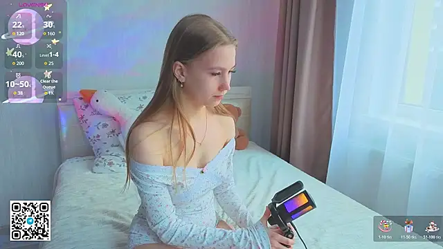 BarelyBliss online show from November 12, 2025, 8:48 am