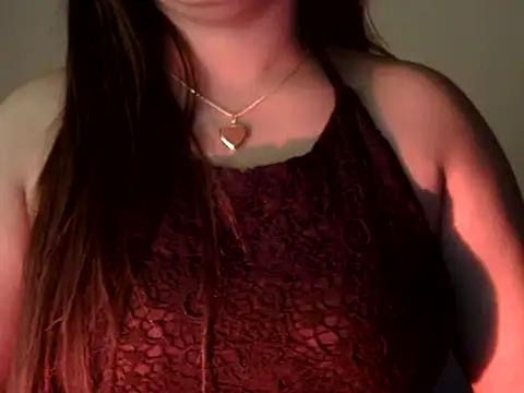 Aaliya02 online show from October 13, 2025, 1:33 pm