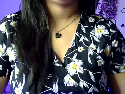 Aaliya02 online show from March 1, 2026, 5:53 am