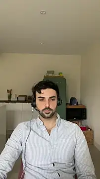 eauminerale online show from March 9, 2026, 9:57 am