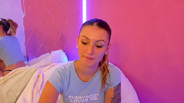 Snapshot of Anaayss_ chatting on October 2, 2025, 5:14 am Anaayss online show from October 2, 2025, 5:14 am