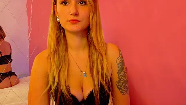 Snapshot of Anaayss_ chatting on October 8, 2025, 5:16 am Anaayss online show from October 8, 2025, 5:16 am