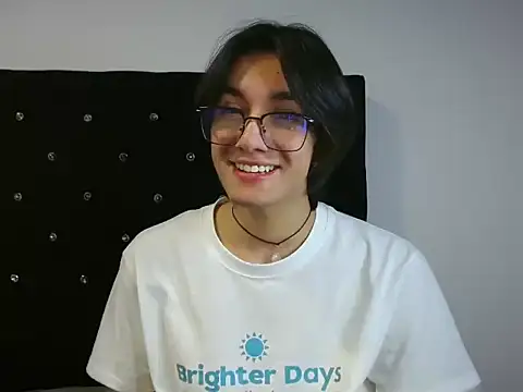 Matti Mendez  online show from July 2, 2026, 3:40 pm