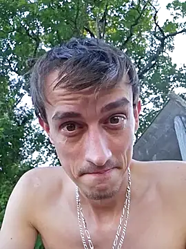 Chrisou73 online show from July 8, 2026, 5:06 pm
