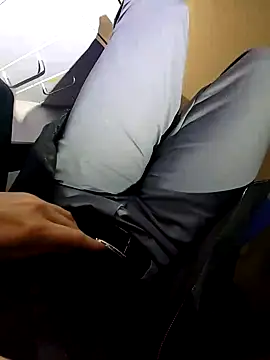 Marijkaa online show from November 12, 2025, 5:41 am