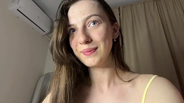 Prettyyy Angel online show from May 25, 2026, 7:31 pm