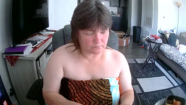 Buggy1965 online show from October 7, 2025, 3:31 pm