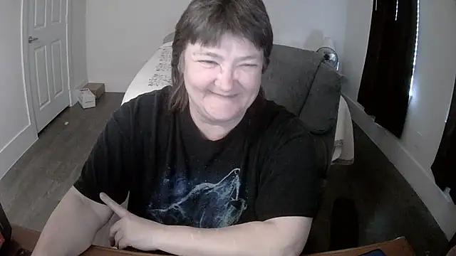 Buggy1965 online show from December 21, 2025, 10:06 pm