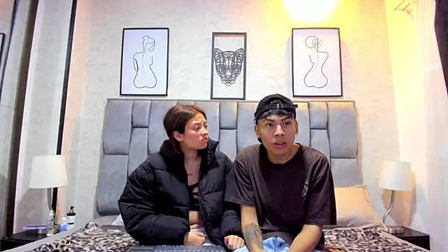 Willow Pearl online show from October 14, 2025, 11:55 am