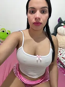 Snapshot of Anavalle chatting on October 9, 2025, 9:13 pm Anavalle online show from October 9, 2025, 9:13 pm