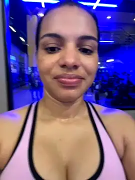 Snapshot of Anavalle chatting on October 15, 2025, 5:02 pm Anavalle online show from October 15, 2025, 5:02 pm