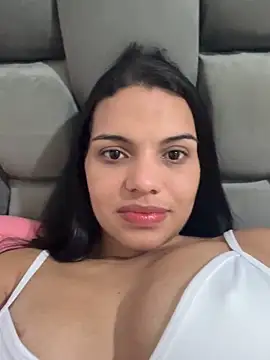 Anavalle online show from March 12, 2026, 7:31 pm