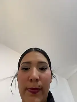 IsabellaJoness  online show from March 9, 2026, 5:06 pm