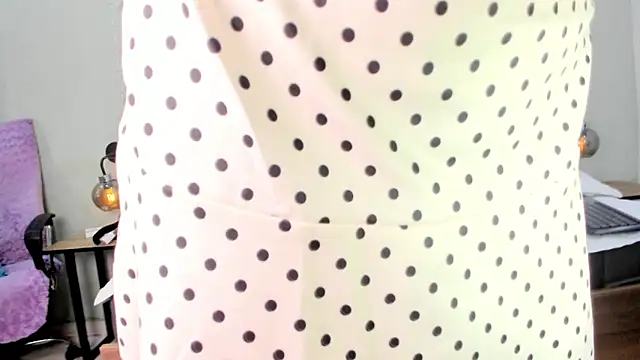 Snapshot of ValeryTrans_ chatting on June 20, 2026, 1:25 pm ValeryTrans online show from June 20, 2026, 1:25 pm